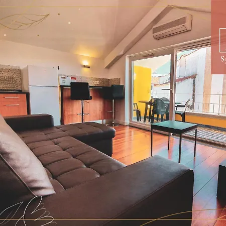 Yellow Διαμέρισμα Κασκαΐς