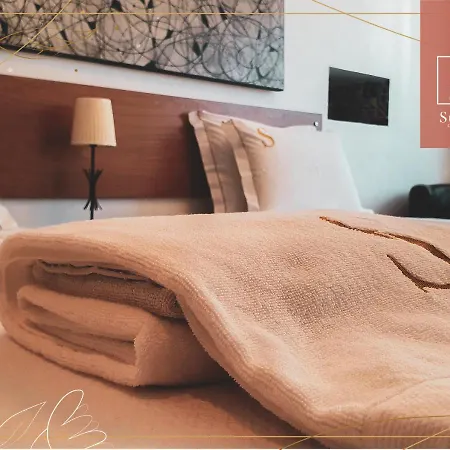 Yellow Διαμέρισμα *