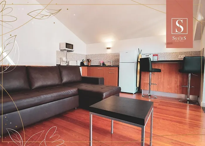 Yellow Apartment *