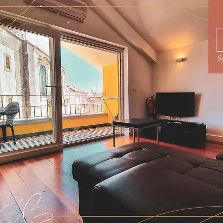 Yellow Apartment Cascais